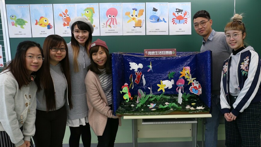 隊員曾到訪小學，與學生一起繪畫扮演不同職業的海洋生物，向他們宣揚職業無分貴賤的訊息。