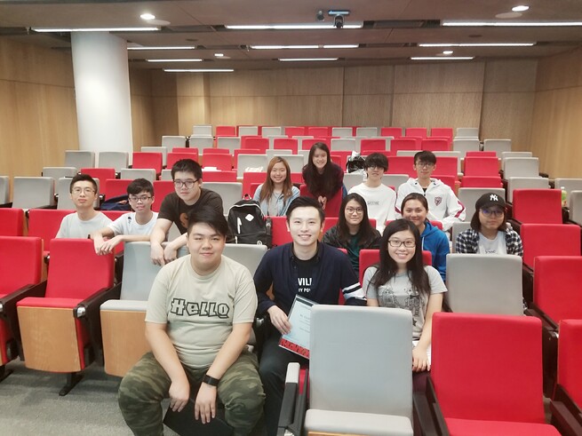 Invited by Miss Felicia FAN, Teaching Fellow of Public Relations and Management Programme, TVB News Anchor-- Mr Kronus HUANG shared an inspiring talk with THEi students on 13 October 2018.