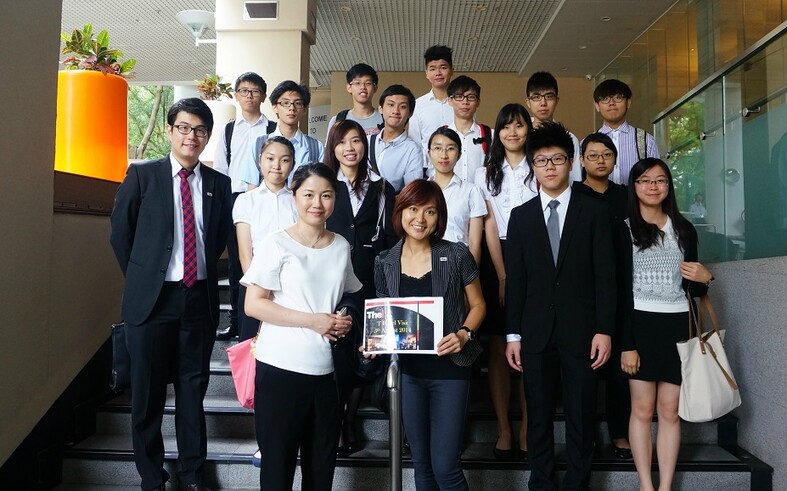 Group photo taken with students of Hotel Operations Management after T Hotel visit.