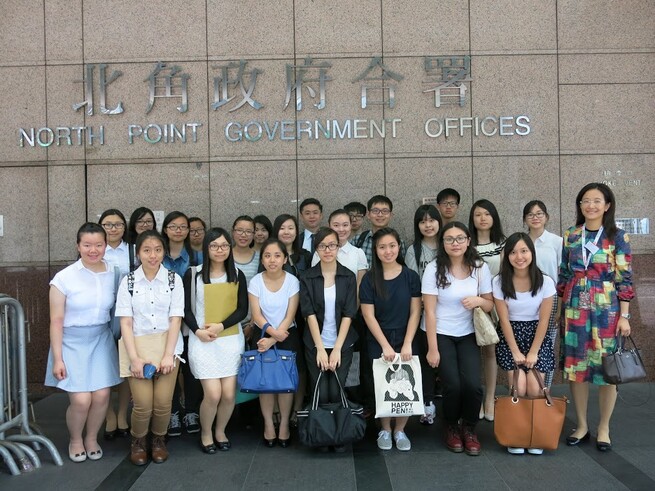 BA (Hons) Public Relations and Management organised industry visits to Information Services Department 